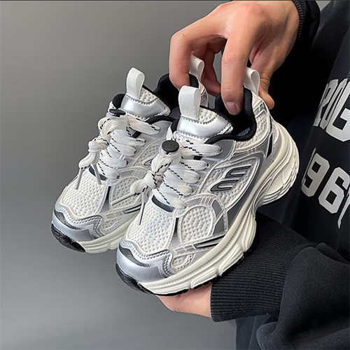 รองเท้าผ้าใบเด็ก สไตล์ Chunky